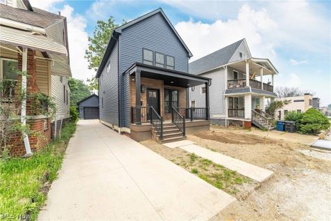 1886 Woodlawn Avenue Cleveland OH 44112