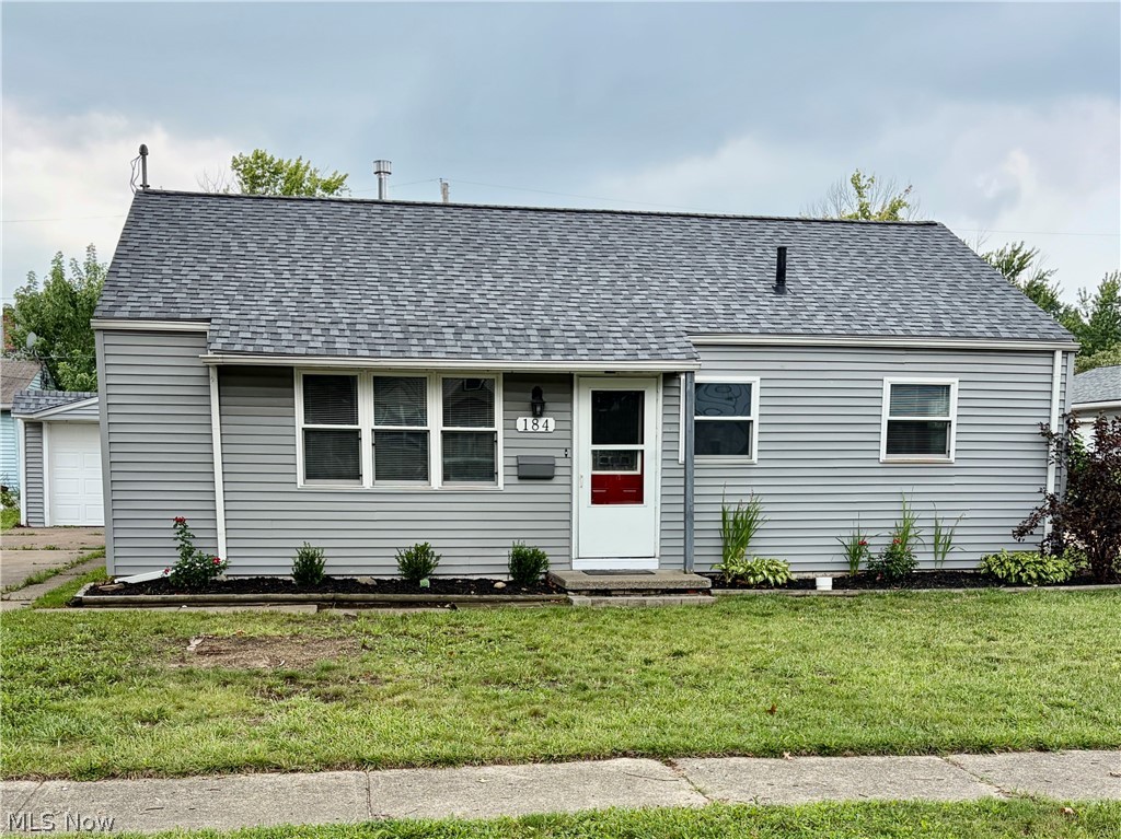 184 Beebe Avenue Elyria OH 44035