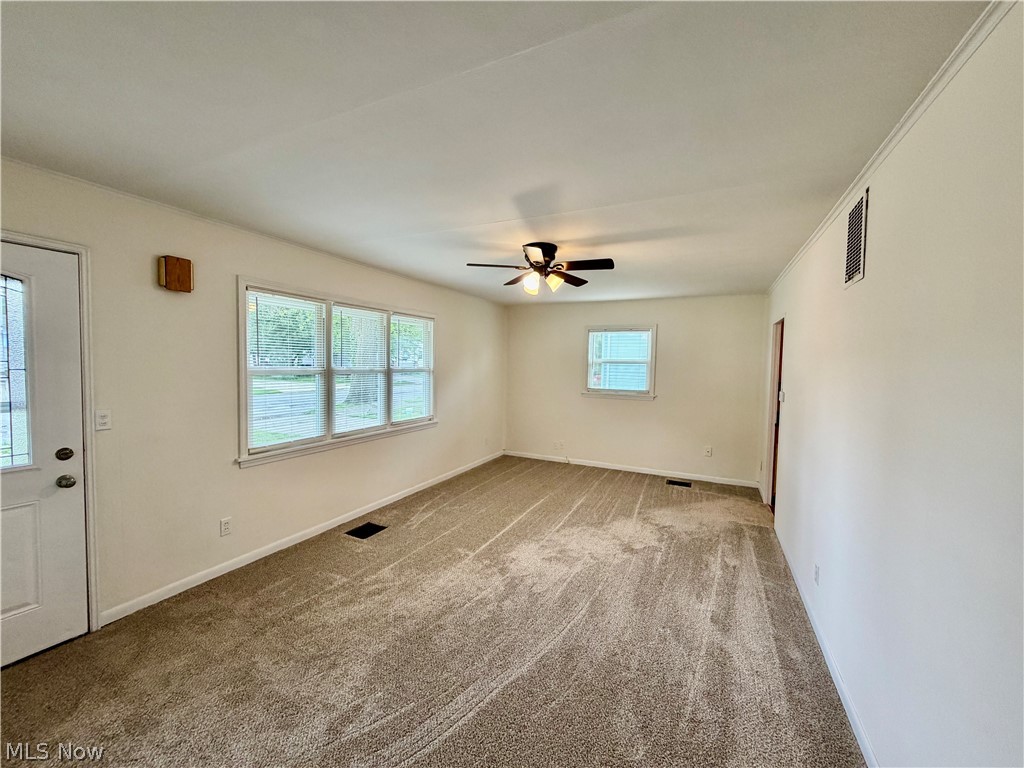 184 Beebe Avenue Elyria OH 44035