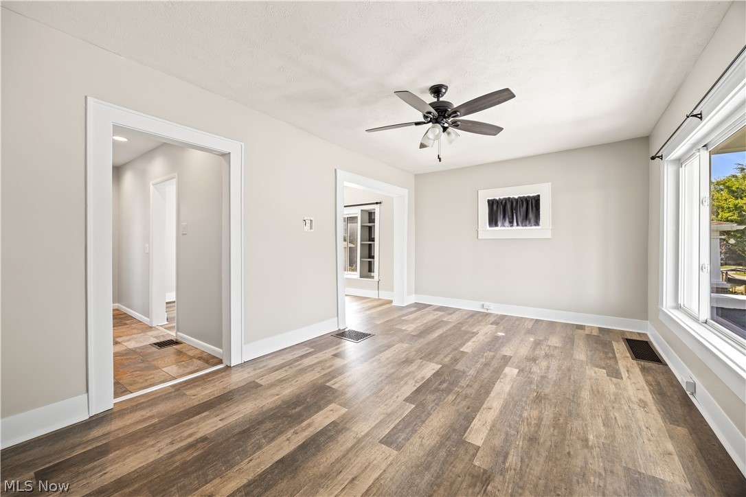 964 Northview Avenue Barberton OH 44203
