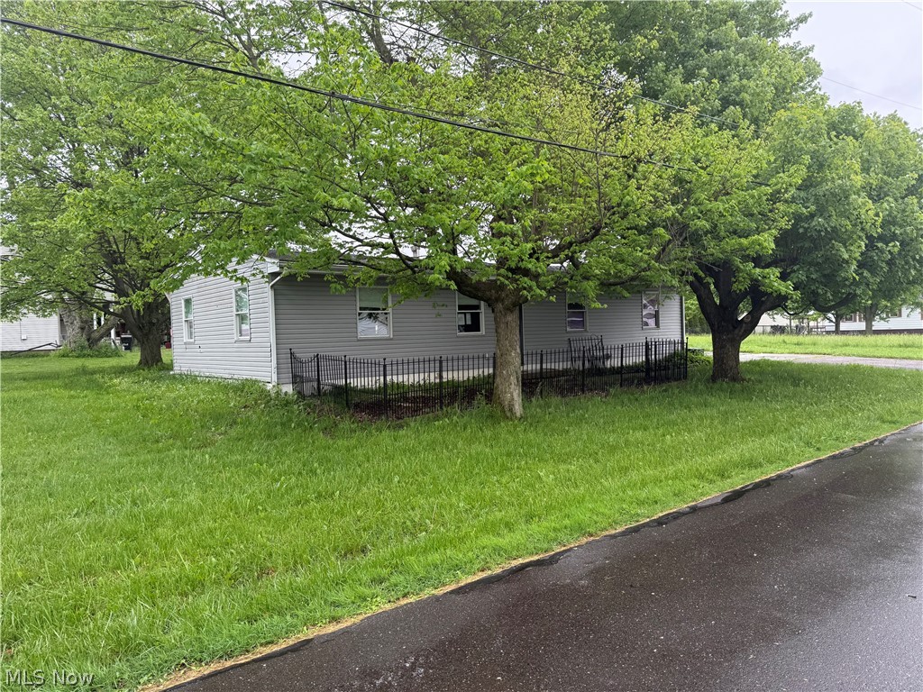 131 Marshall Avenue W Warren OH 44483