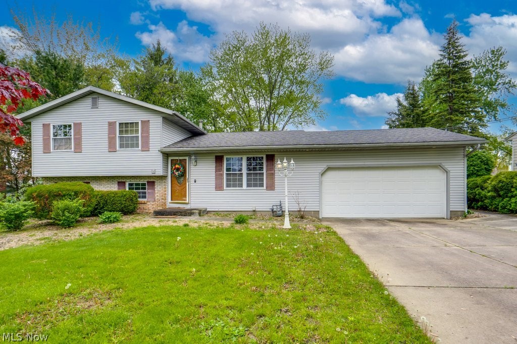 3277 Longwood Drive Norton OH 44203