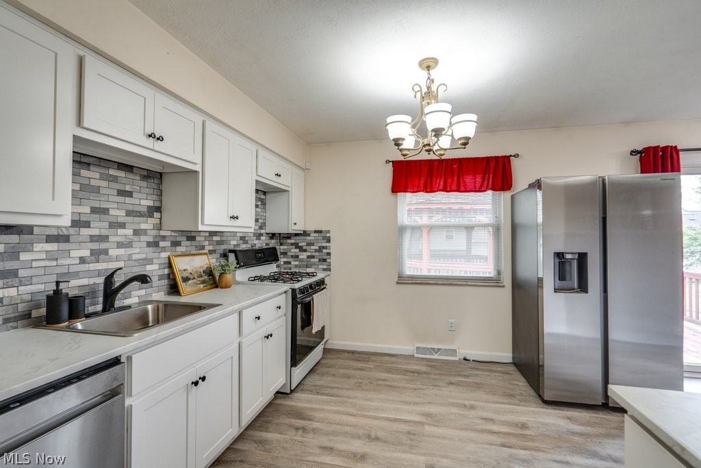 3277 Longwood Drive Norton OH 44203