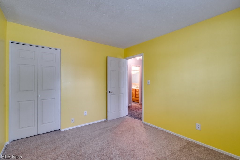 3277 Longwood Drive Norton OH 44203