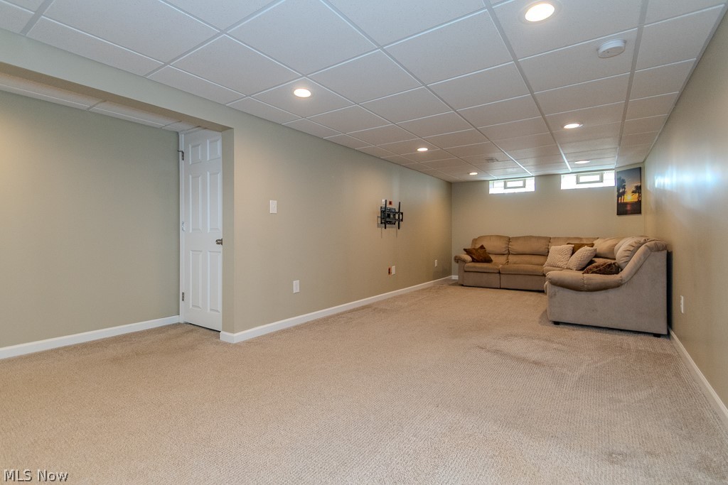 253 E 288th Street Willowick OH 44095