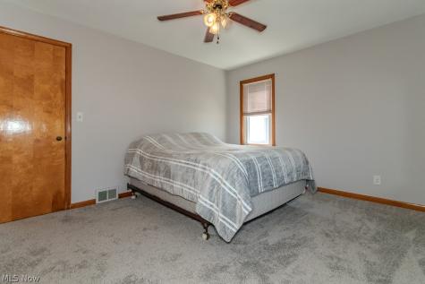 253 E 288th Street Willowick OH 44095