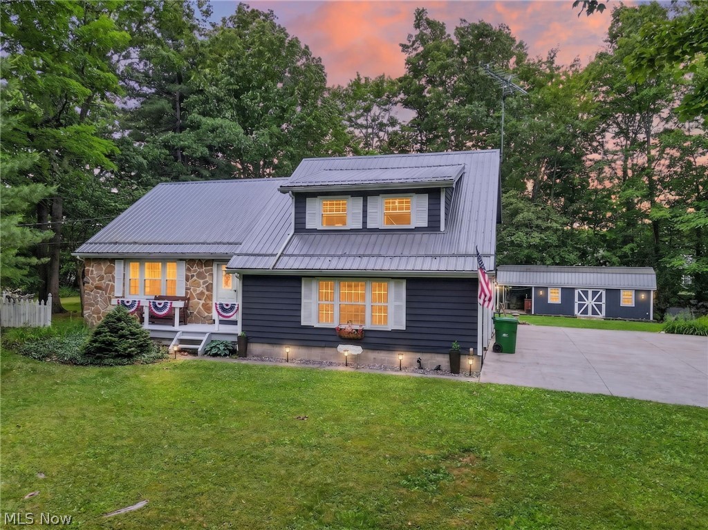 15000 S Crestwood Drive Middlefield OH 44062