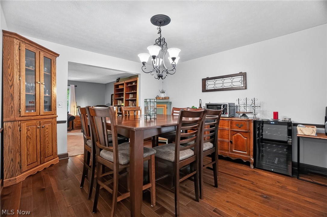 15000 S Crestwood Drive Middlefield OH 44062