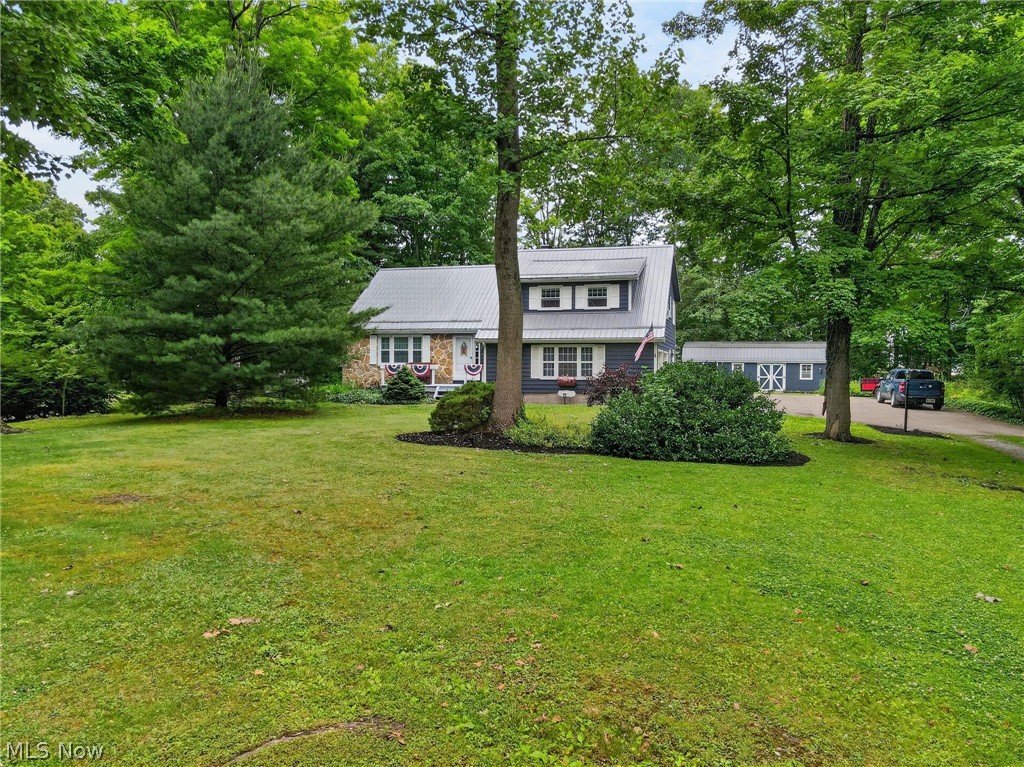 15000 S Crestwood Drive Middlefield OH 44062