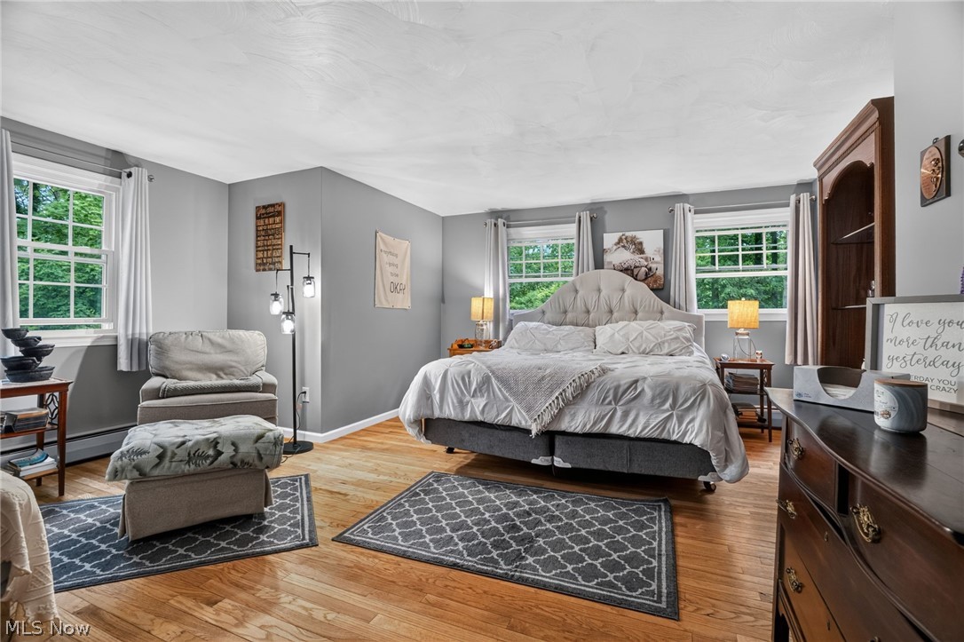 15000 S Crestwood Drive Middlefield OH 44062