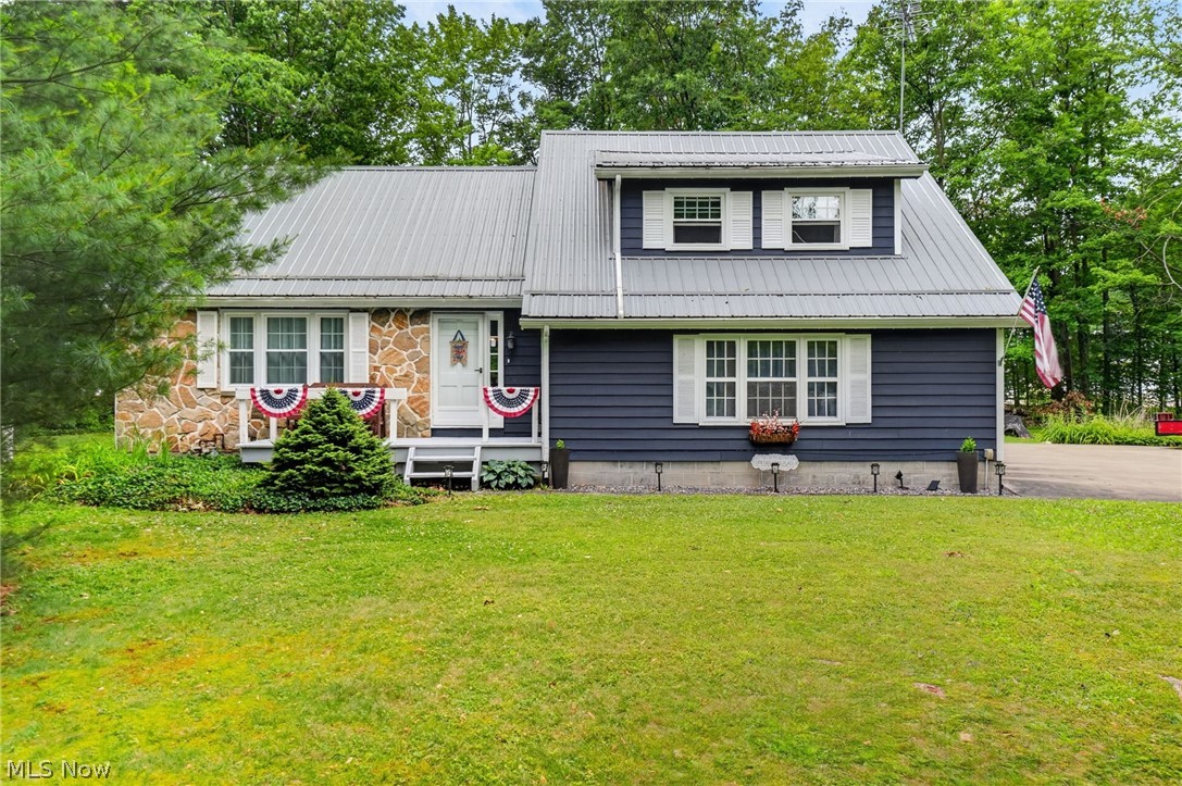 15000 S Crestwood Drive Middlefield OH 44062