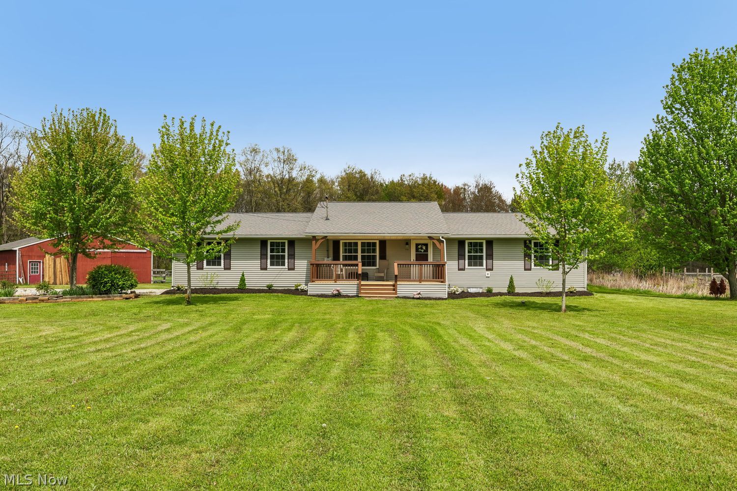 8965 Corbett Road Diamond OH 44412