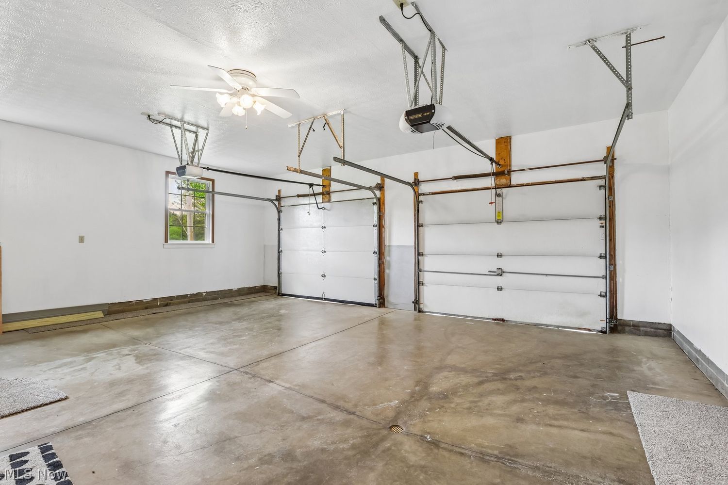 8965 Corbett Road Diamond OH 44412
