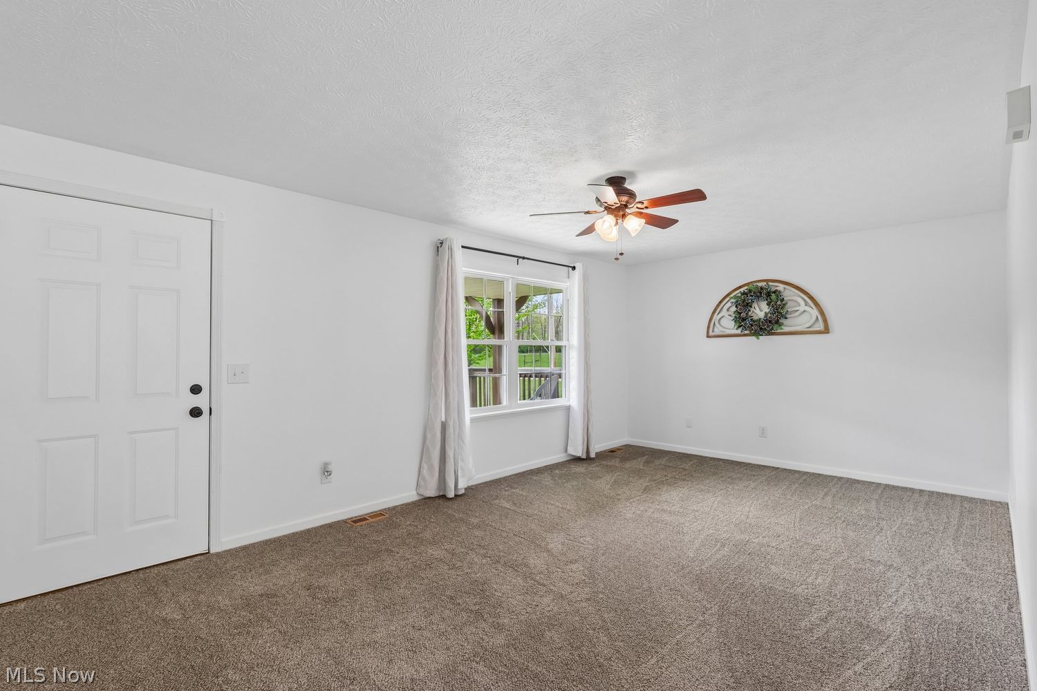 8965 Corbett Road Diamond OH 44412
