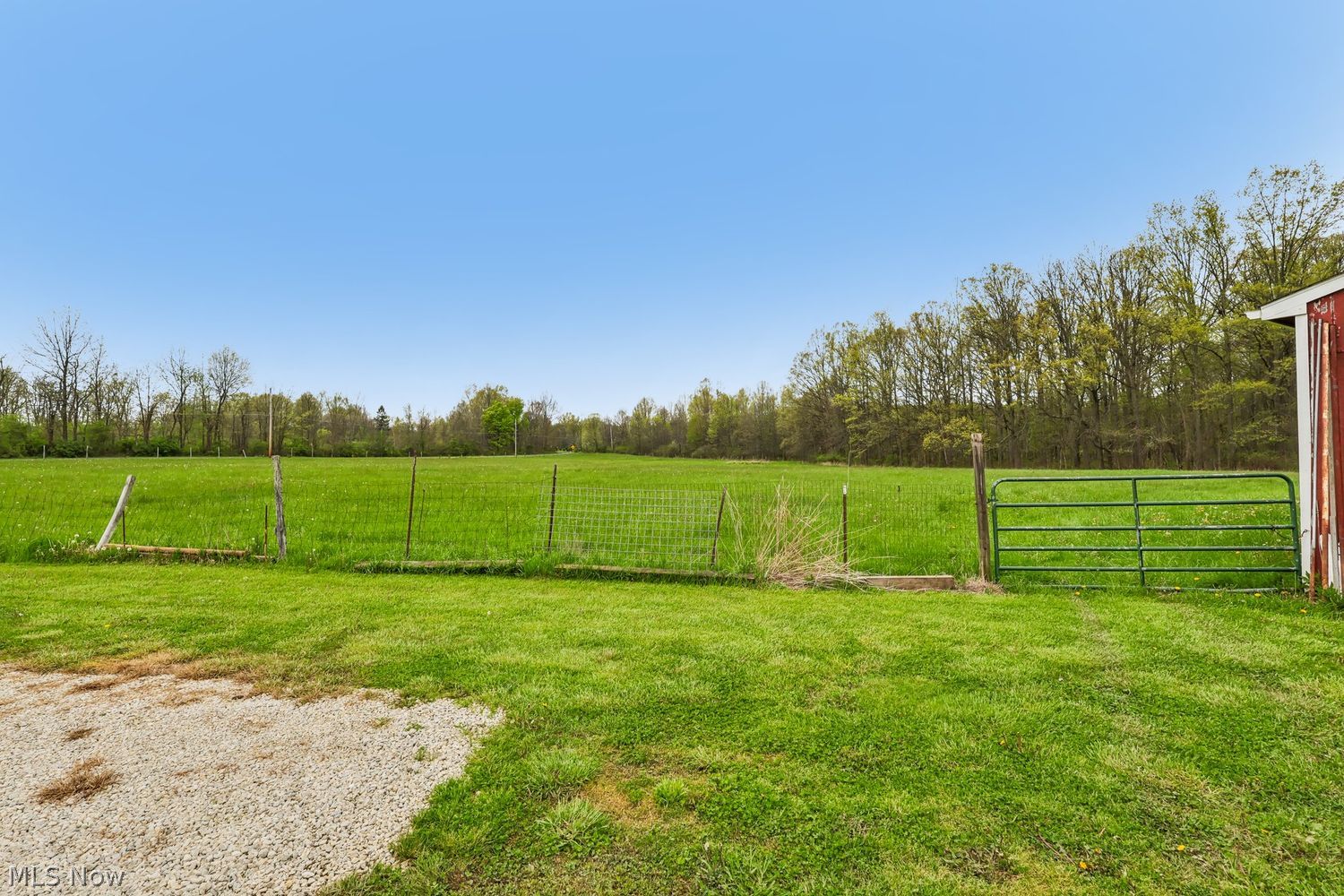 8965 Corbett Road Diamond OH 44412