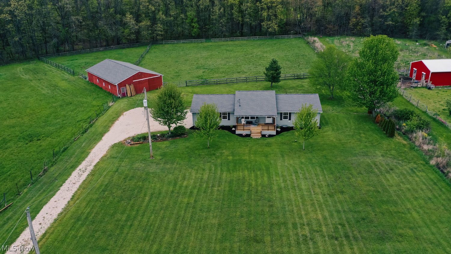 8965 Corbett Road Diamond OH 44412