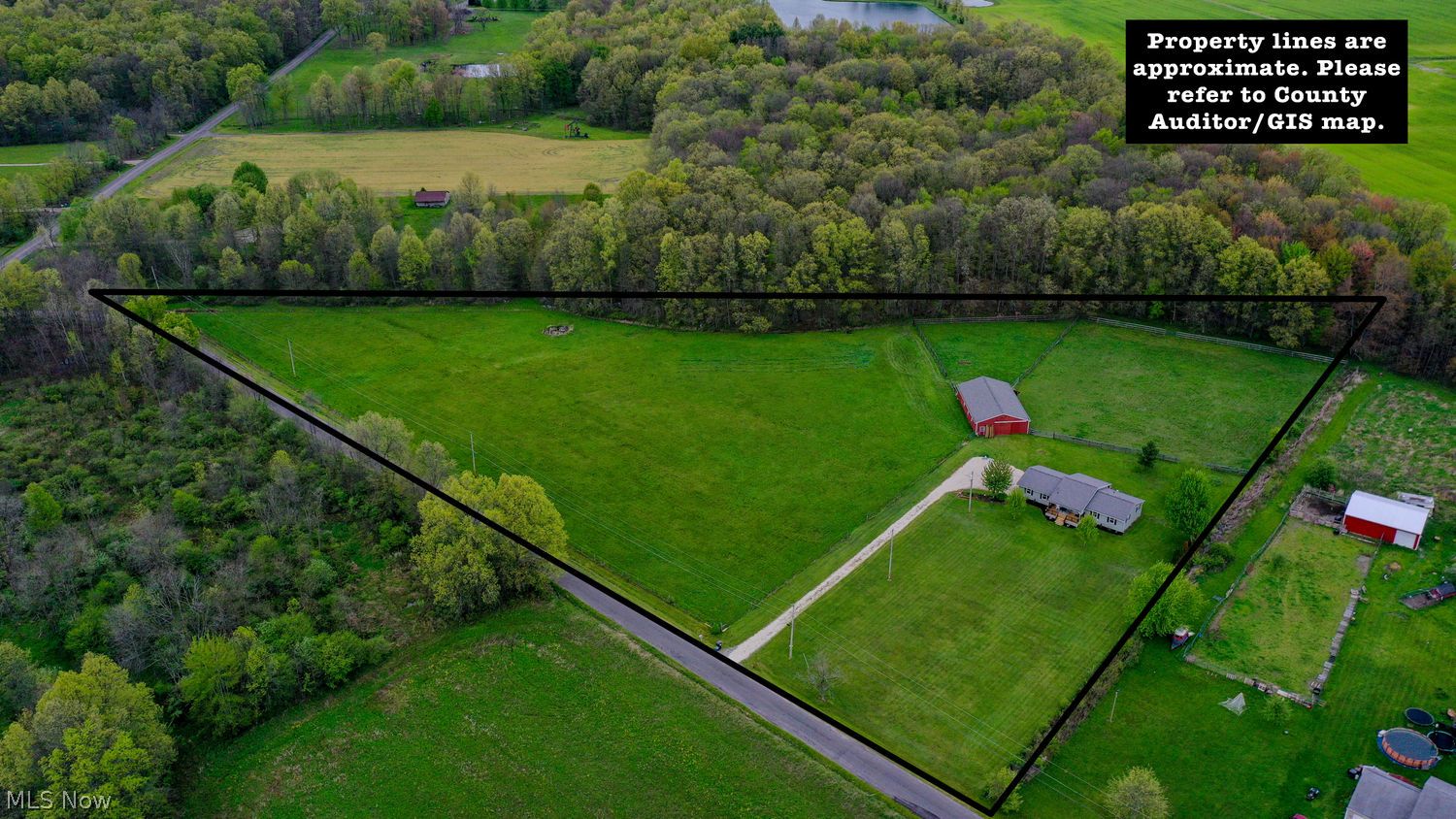 8965 Corbett Road Diamond OH 44412