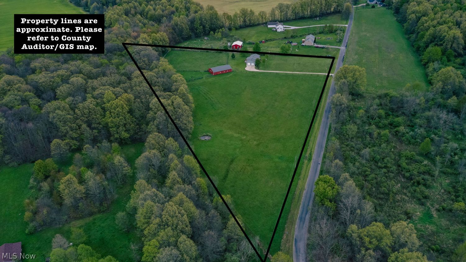 8965 Corbett Road Diamond OH 44412