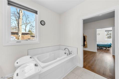26921 Hilliard Boulevard Westlake OH 44145