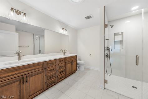 26921 Hilliard Boulevard Westlake OH 44145