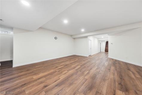 26921 Hilliard Boulevard Westlake OH 44145