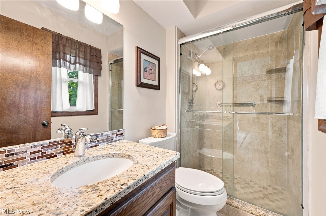140 Hemlock Cuyahoga Falls OH 44223