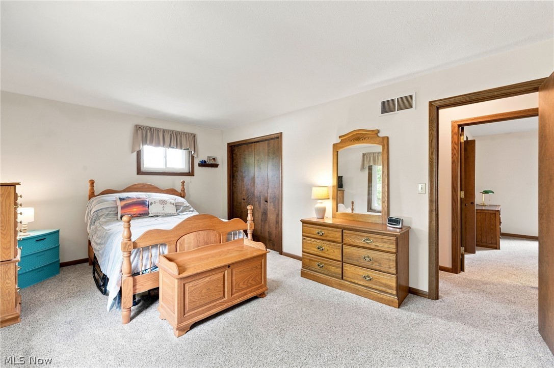 140 Hemlock Cuyahoga Falls OH 44223