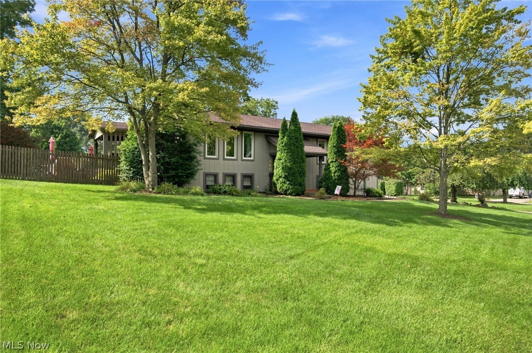 140 Hemlock Cuyahoga Falls OH 44223