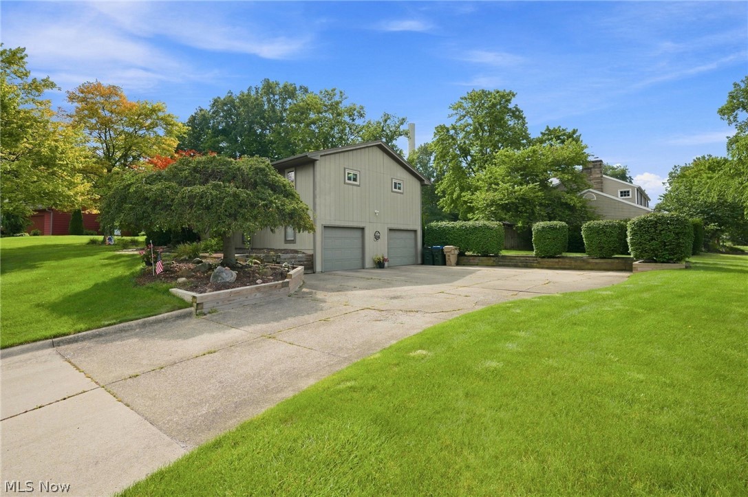 140 Hemlock Cuyahoga Falls OH 44223