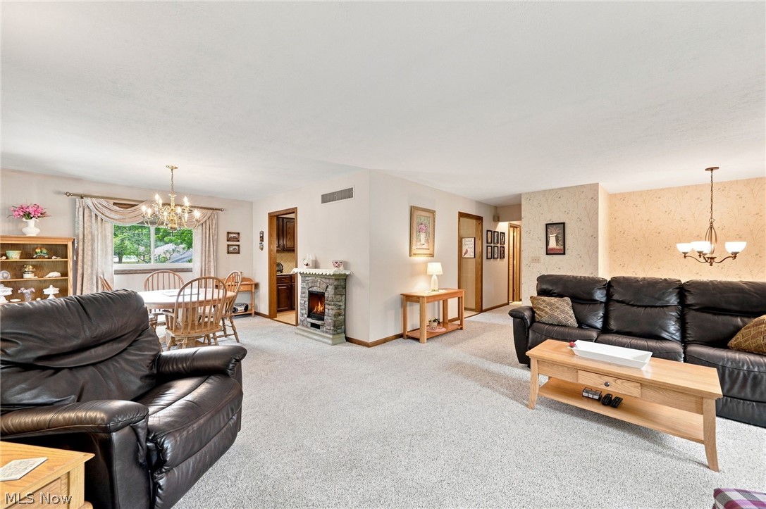 140 Hemlock Cuyahoga Falls OH 44223