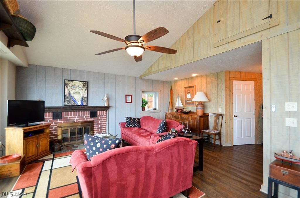 3566 Edgewater Drive Vermilion OH 44089