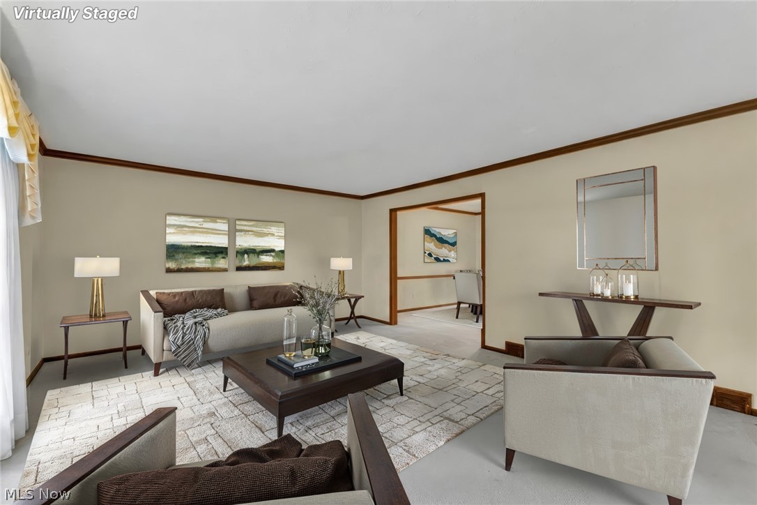 29480 Goulders Green Bay Village OH 44140