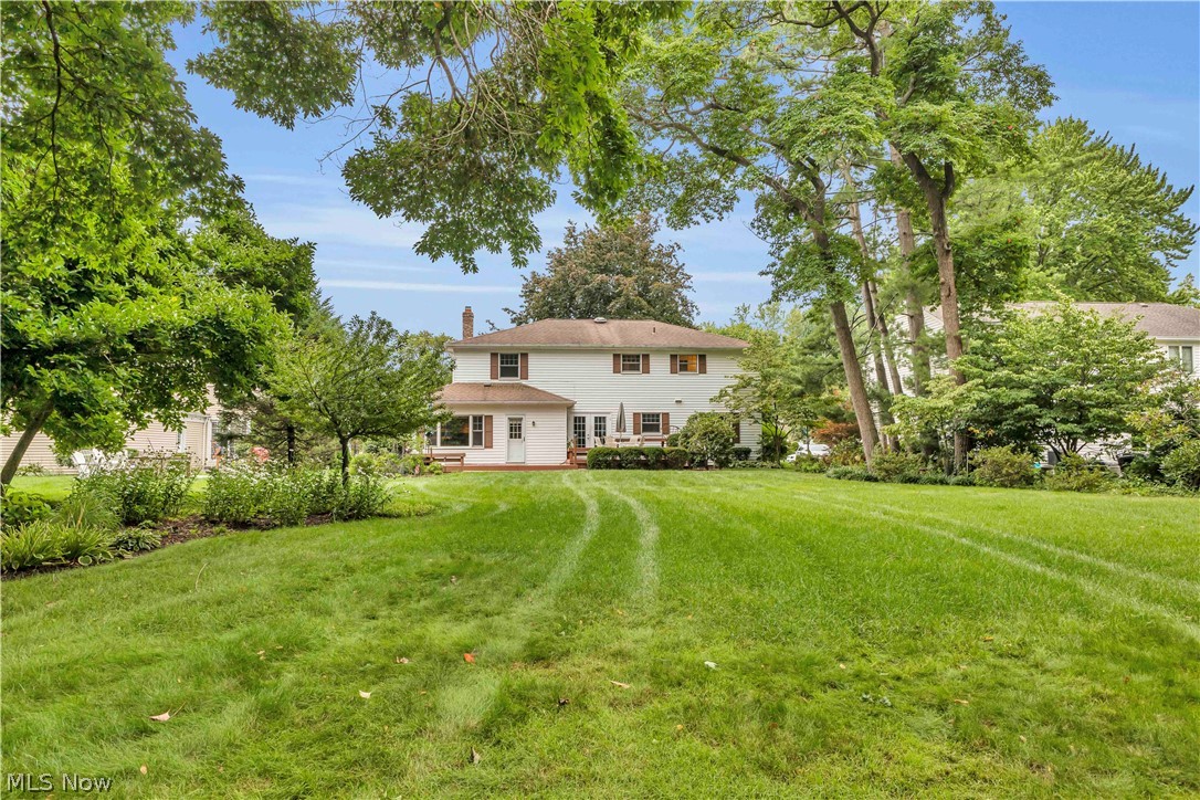 29480 Goulders Green Bay Village OH 44140