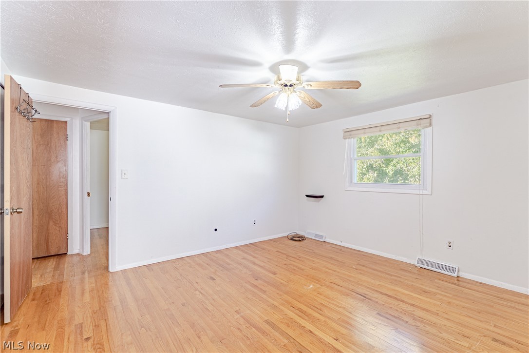 5283 Hickory Drive Lyndhurst OH 44124