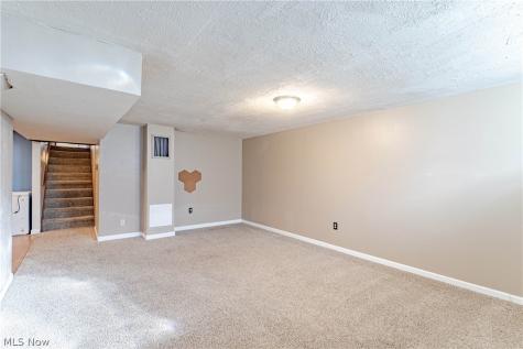 5283 Hickory Drive Lyndhurst OH 44124