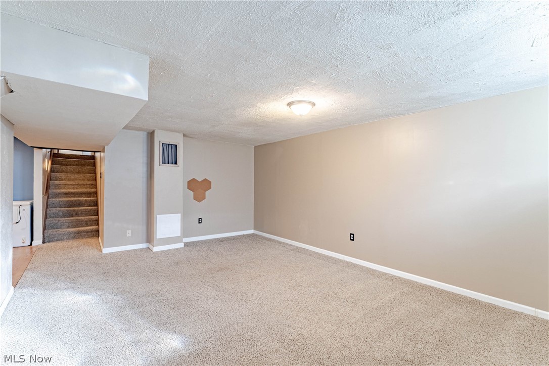 5283 Hickory Drive Lyndhurst OH 44124