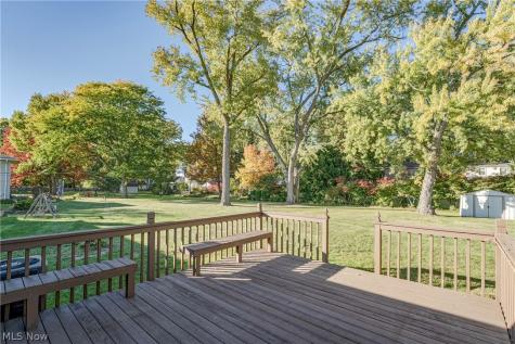 5283 Hickory Drive Lyndhurst OH 44124