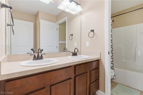 6347 Livia Lane Medina OH 44256