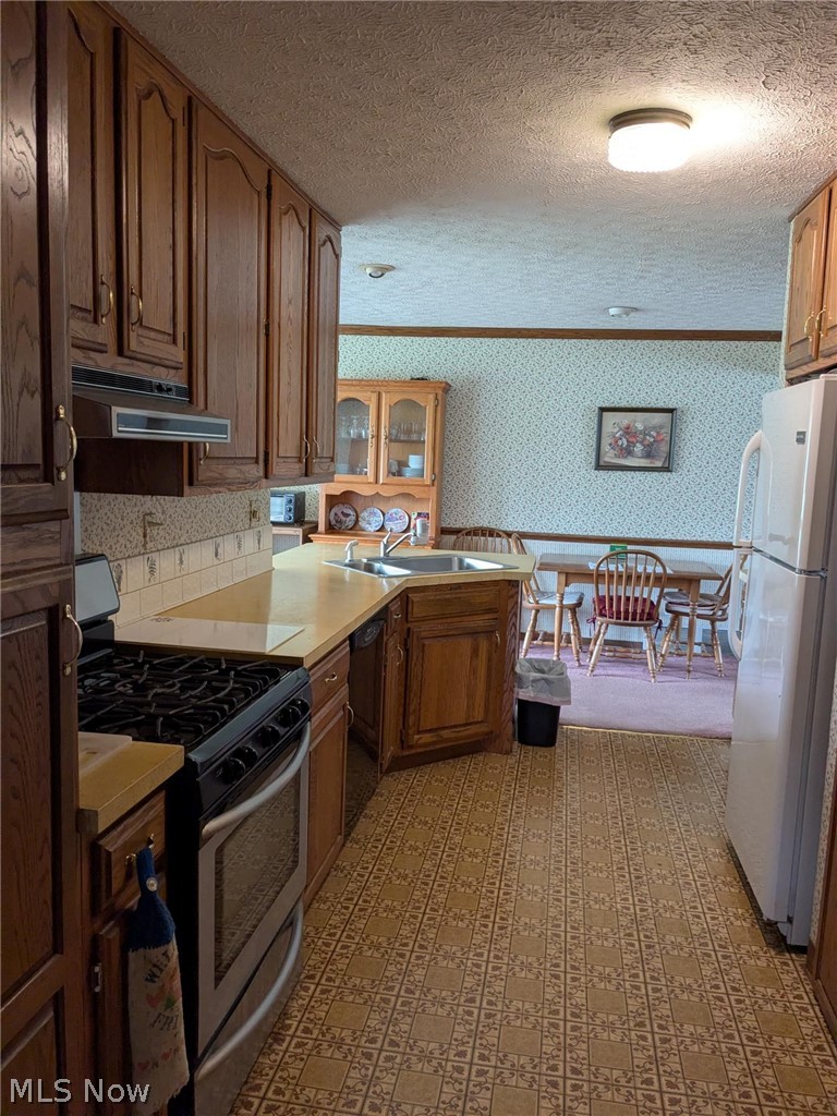 752 Leeman Drive Akron OH 44319