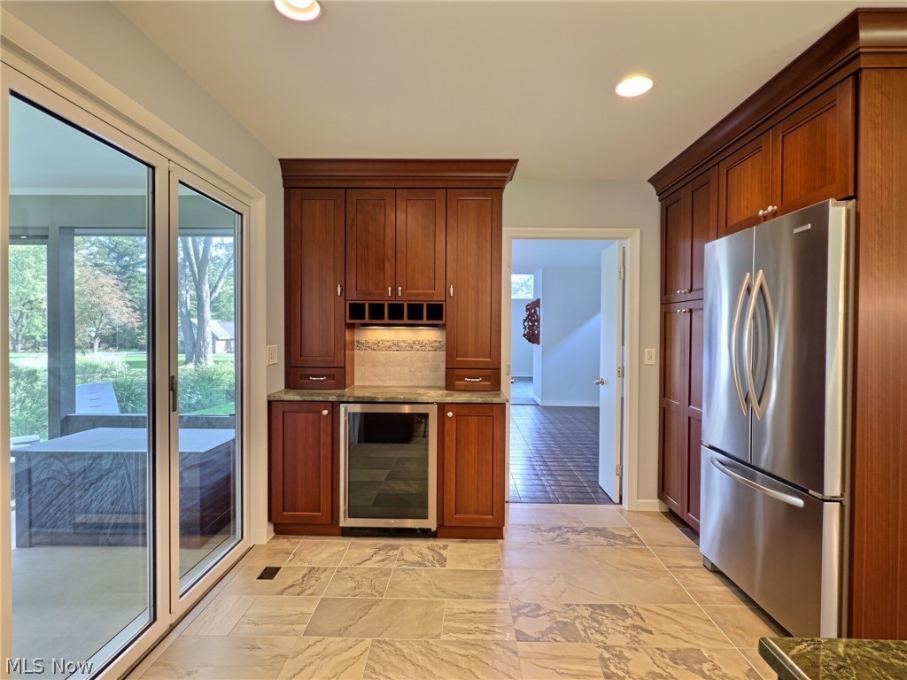 2025 Lyndway Road Lyndhurst OH 44121