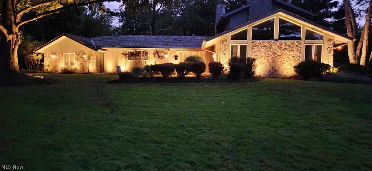 2025 Lyndway Road Lyndhurst OH 44121