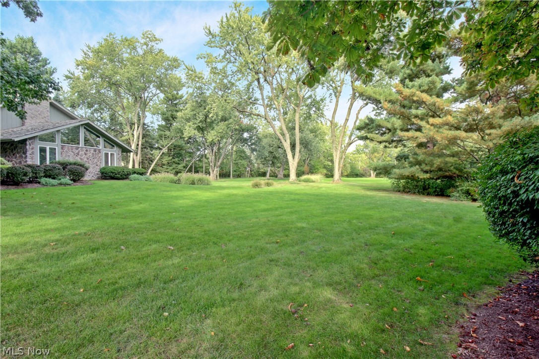 2025 Lyndway Road Lyndhurst OH 44121