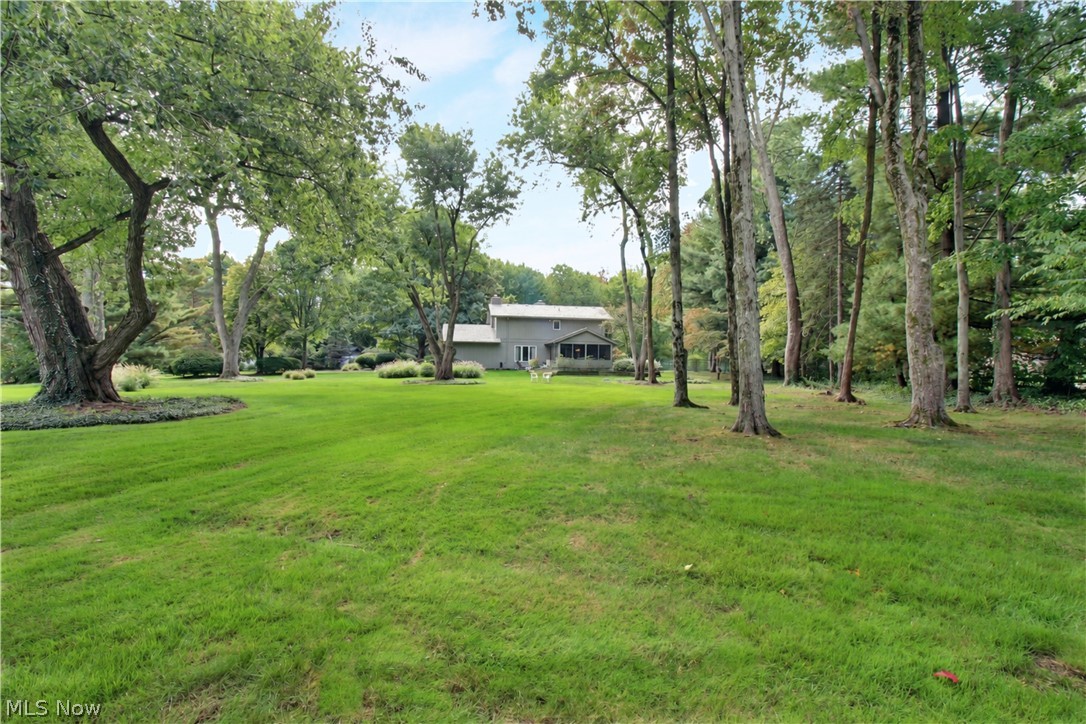 2025 Lyndway Road Lyndhurst OH 44121