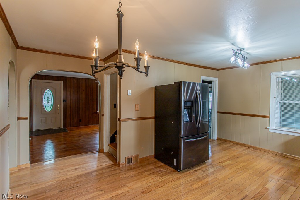 294 West Street East Palestine OH 44413