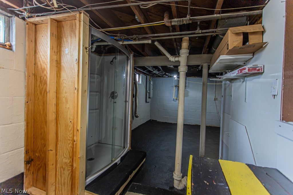 294 West Street East Palestine OH 44413