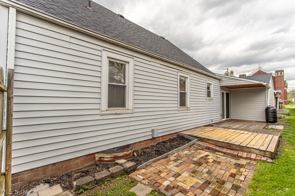 294 West Street East Palestine OH 44413