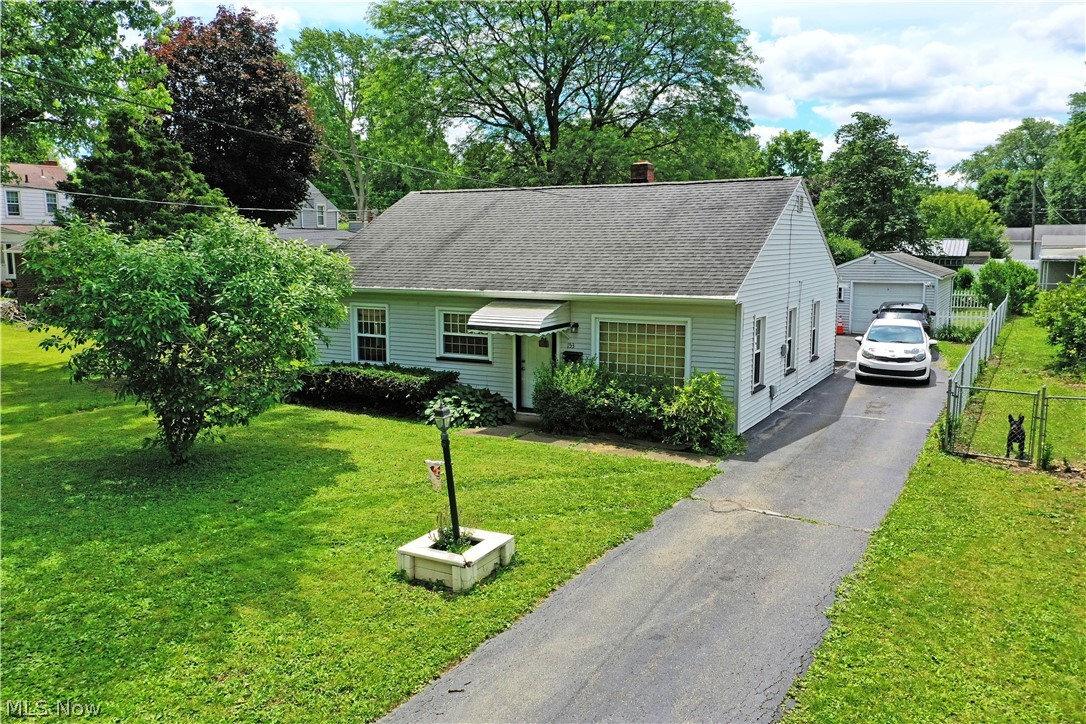153 Melbourne Avenue Boardman OH 44512
