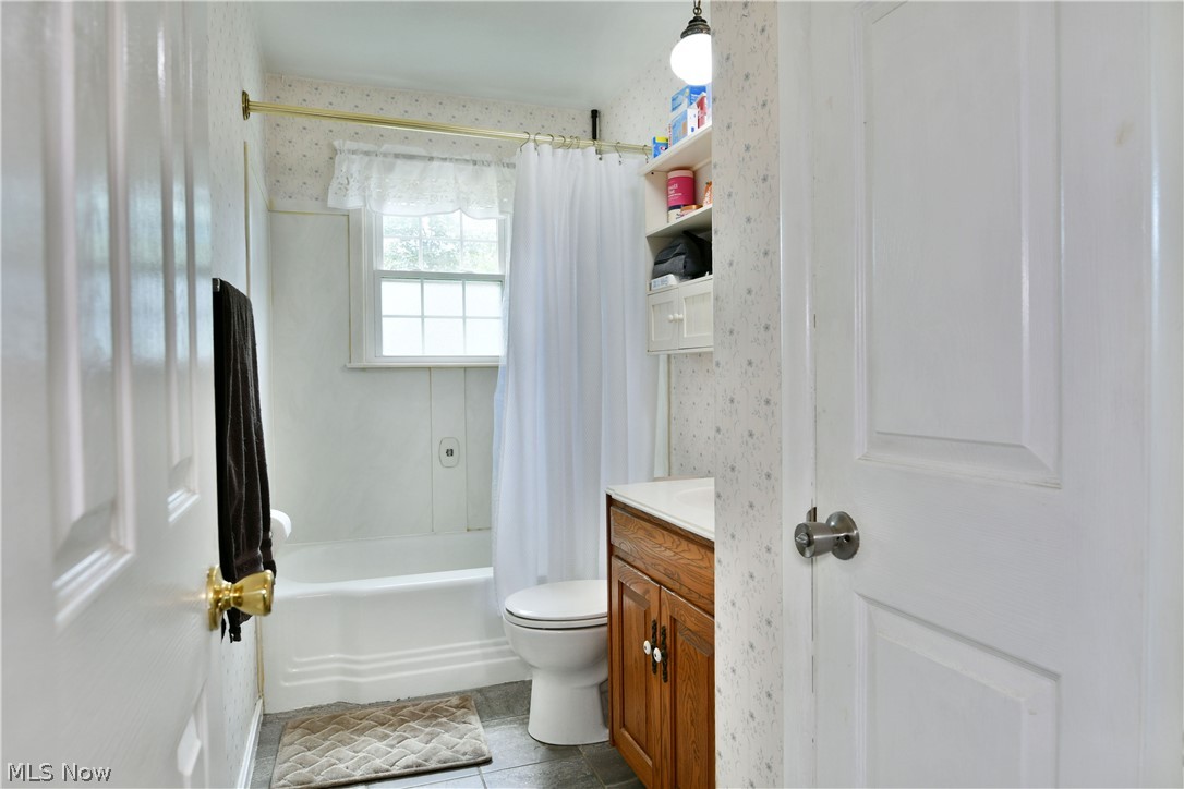 153 Melbourne Avenue Boardman OH 44512