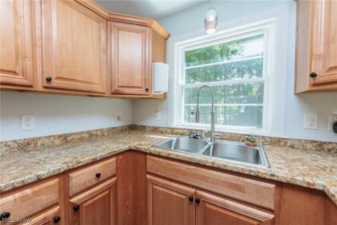 3516 Meadowbrook Boulevard Cleveland Heights OH 44118