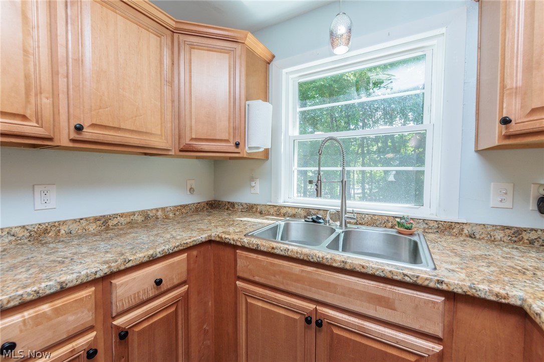 3516 Meadowbrook Boulevard Cleveland Heights OH 44118
